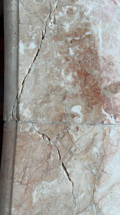 ����SL3218͸��ʯ�Ĺ�콺��ǳɫʯ���޲���ѡ